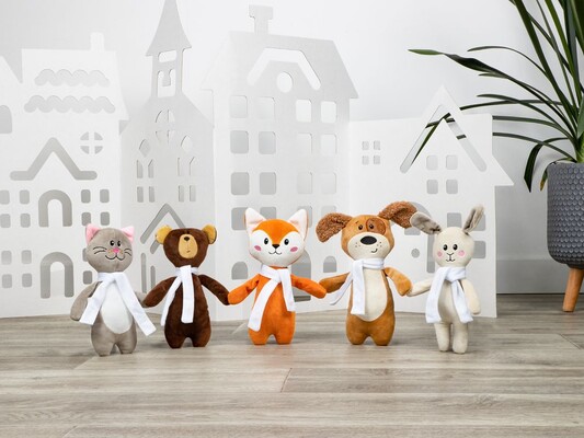 Мягкая игрушка Beastie Toys, заяц с белым шарфом